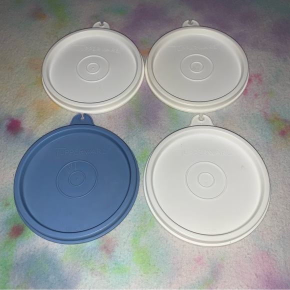 4 Tupperware Round Bowl Lids 733 Replacement Pieces - Picture 1 of 7